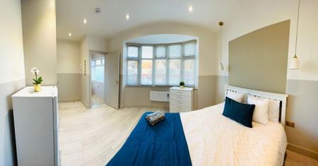 Room in a Shared House, Rowan Crescent, SW16 - Photo 3