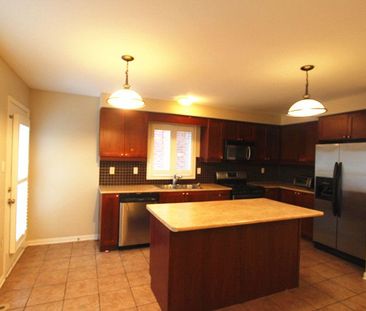 For Lease - 852 Hepburn Road, Milton, Ontario - Photo 5