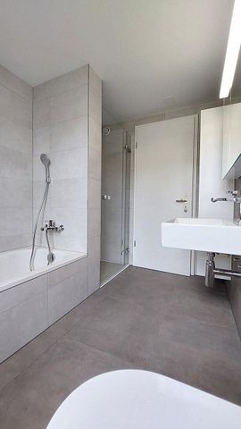 3.5-ZW à 78 m² im 1. OG links (Totalsaniert 2022) - Foto 2