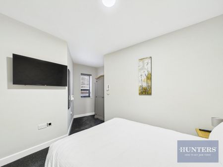 1 bedroom Flat To Let - Photo 4