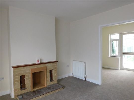 Springfield Place, Yeovil, Somerset, BA21 - Photo 1