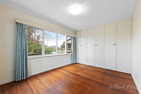 105 Waiora Road, Heidelberg Heights - Photo 2