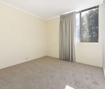 Quiet Apartment in Pearce - Photo 5