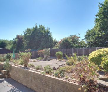 3 bed detached bungalow to rent in Fairhaven Road, Leicester, LE7 - Photo 4