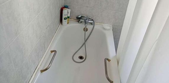 Sylvester Road, Wembley, HA0 - Photo 2