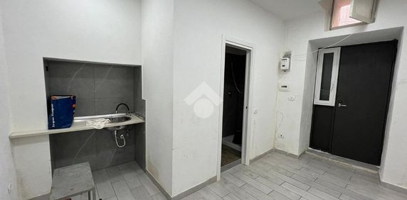 Monolocale in affitto - Photo 2