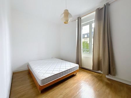Appartement à louer - REIMS- JEAN-JAURES- - Photo 4