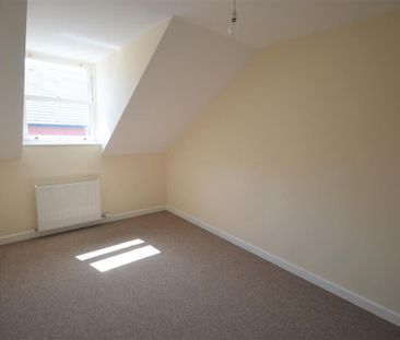3 bed terraced house to rent in Burgess Street, Leominster - Photo 6