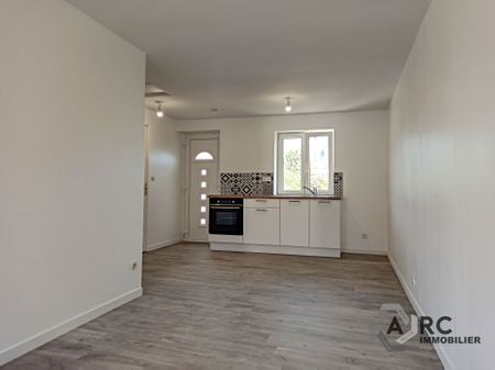 Appartement SAINT DENIS DE L HOTEL - Photo 4