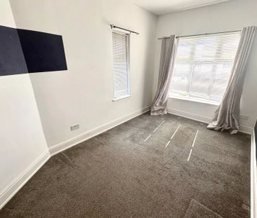 Balfour Road, WALLASEY - Photo 4