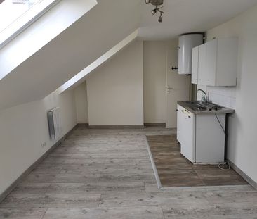 Location Appartement 1 pièce 17m² TOURS 37000 - Photo 2