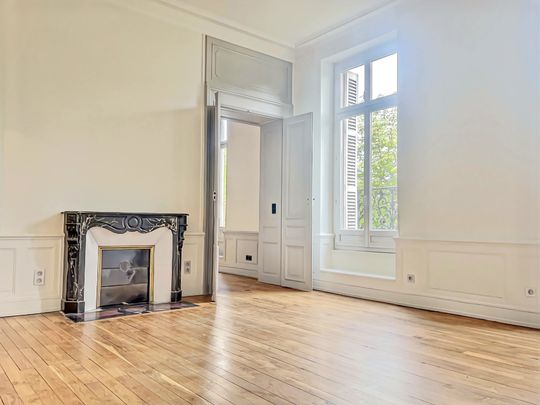 Location Appartement 2 pièces 85m² DIJON 21000 - Photo 1