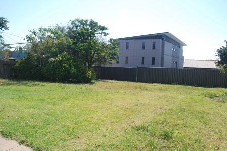 CBD Location - Photo 5