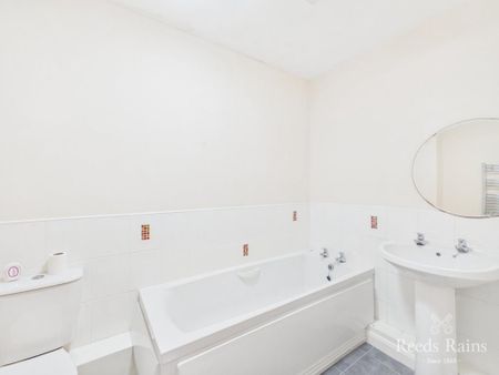 2 bedroom apartment to rent - Photo 5
