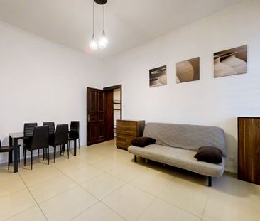 Świetna lokalizacja! - Photo 2