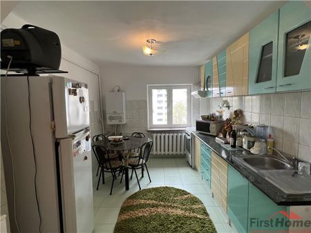 Apartament 3 camere, etaj 3, zona Finante Km0 - Fotografie 2