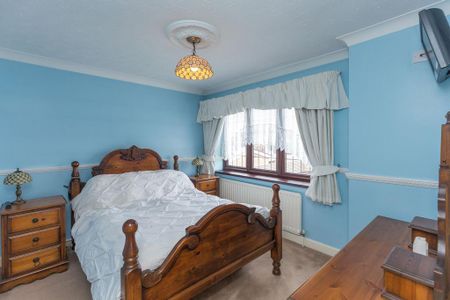 3 bedroom detached house to rent - Photo 4