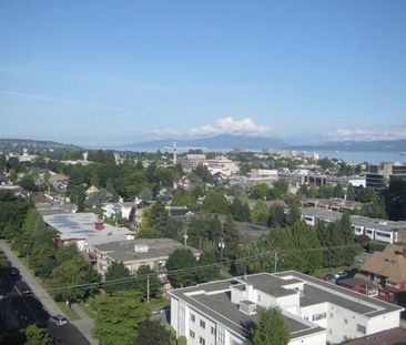 Top floor 1BR and den in concrete hirise in South Granville - Photo 2