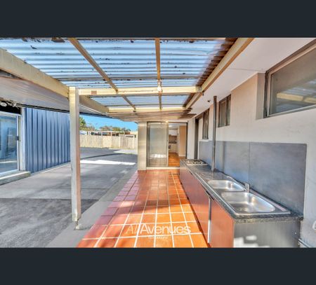 1/7 Duff St, Cranbourne, Vic 3977 - Photo 3