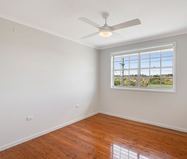 53 Debra Street - Photo 4