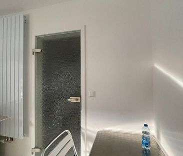 Voll möblierte ein Zimmer Wohnung in Langenhorn - Photo 1