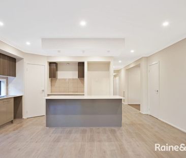 Family Home For Lease in Prime Strathtulloh Location! - Photo 5