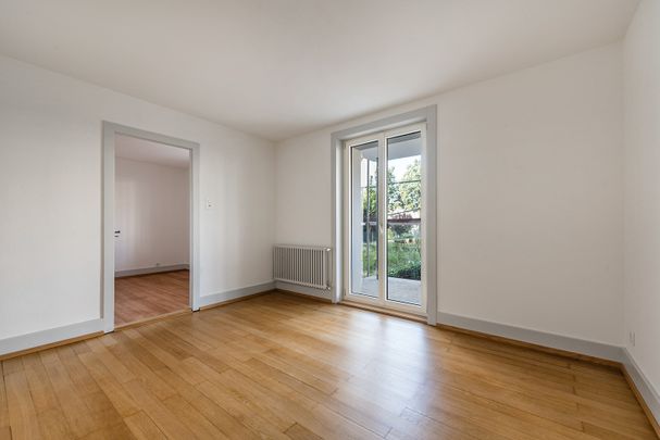 Renovierte Wohnung mit Charme - Photo 1