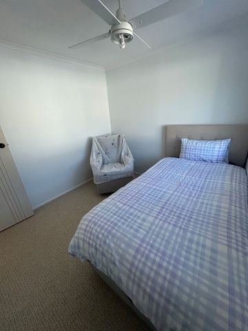 4-bedroom shared house, Murtha Drive - Photo 5