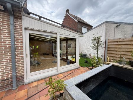 Woning met 3 slaapkamers, garage en grote tuin te Poperinge - Foto 2