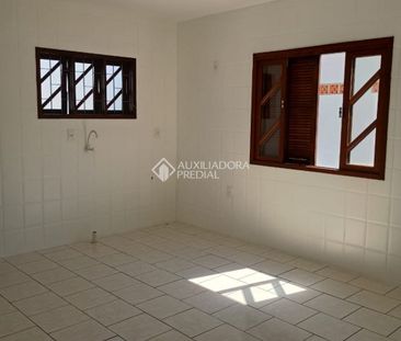 Casa com 2 quartos e 60m² para alugar em Cachoeira do Bom Jesus, Fl... - Photo 2