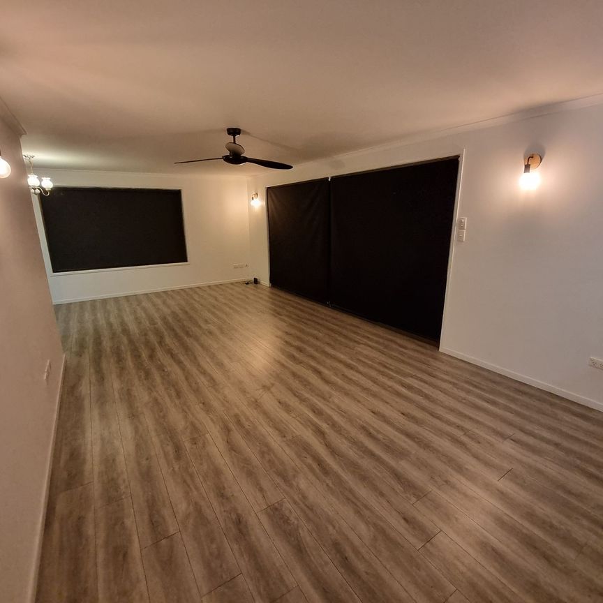 Great Family Sized Home with In-Ground Pool! - Photo 1