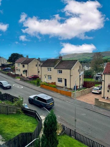 2 bedroom terraced house to rent - Photo 4