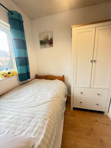 3 Bed Semi-Detached House, Old York Street, M15 - Photo 5