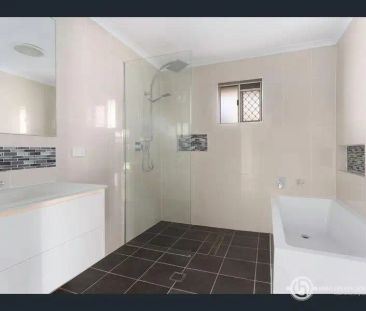 “A Place to Call Home in Redbank Plains!” - Photo 2