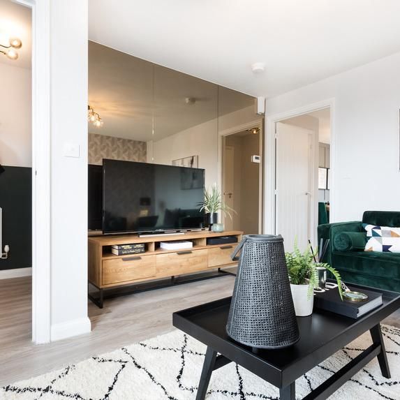 3 bedroom semi-detached house to rent - Photo 1