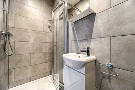 Rugby Road - Photo 3