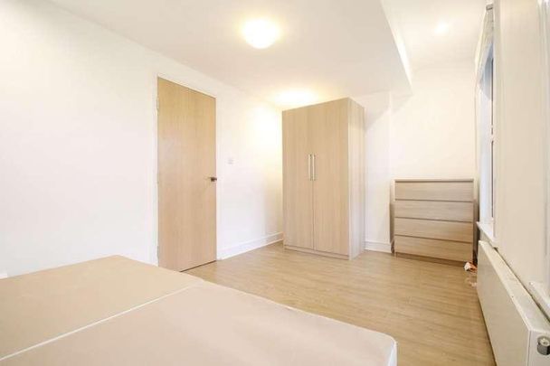 Luton Road, Walthamstow, E17 - Photo 1