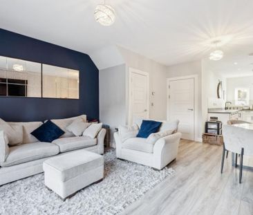 3 bedroom end of terrace house to rent - Photo 1