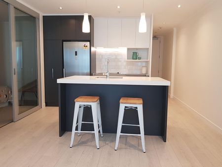 Two Bedroom with a Great View - Photo 5