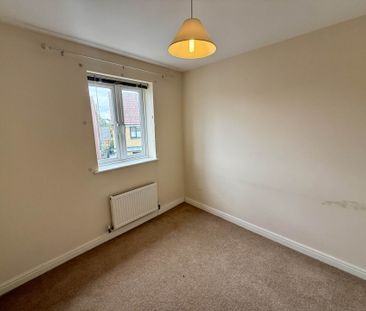 Price £1,050 pcm - Available 01/04/2026 - Unfurnished - Photo 3