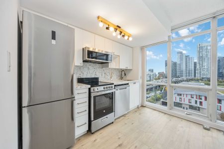 For Lease - 11 Brunel Court Unit# 1116, Toronto, Ontario - Photo 5