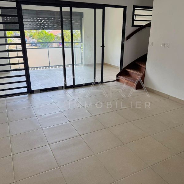 Location Appartement 2 pièces 49m² CAYENNE 97300 - Photo 1
