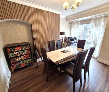 3 bedroom semi-detached house to rent - Photo 2