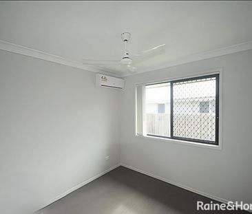 CHARMING TWO BEDROOM HOME IN KIRKWOOD - Photo 5