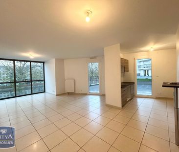 Location Appartement 3 pièces 74m² CAEN 14000 - Photo 2