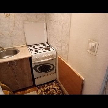 Garsoniera de inchiriat - Photo 3