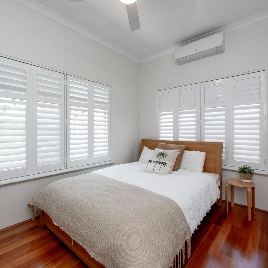 STUNNING FAMILY HOME LOCATED IN A QUITE CUL-DE-SAC! - Photo 1