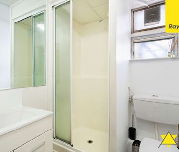 Two Bedroom Downstairs Unit in Avondale - Photo 1