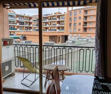 Location Appartement 1 pièce 24m² VENCE 06140 - Photo 5