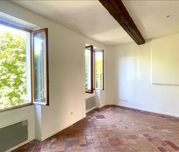 1 pièce - 29,85 m² - 2ème étage - Colocation non autorisée - Photo 1
